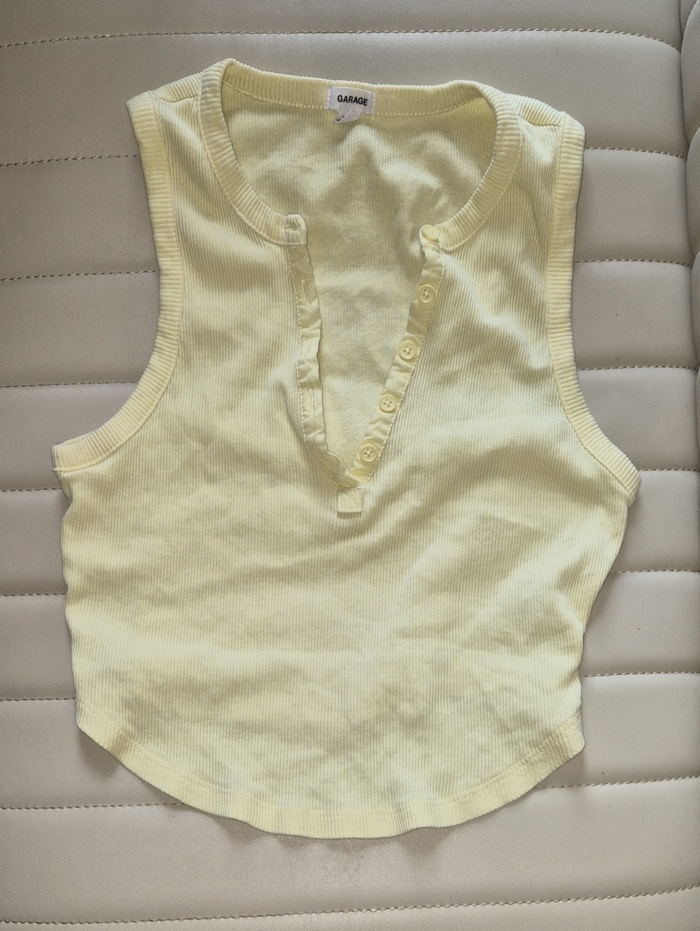Garage Pale Yellow Ribbed Henley Tank Top Crop V Front Medium
